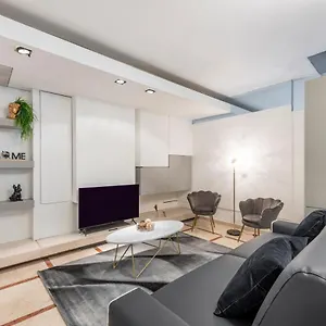 https://milan-royal-suites-porta-ticinese.it-lombardy.com